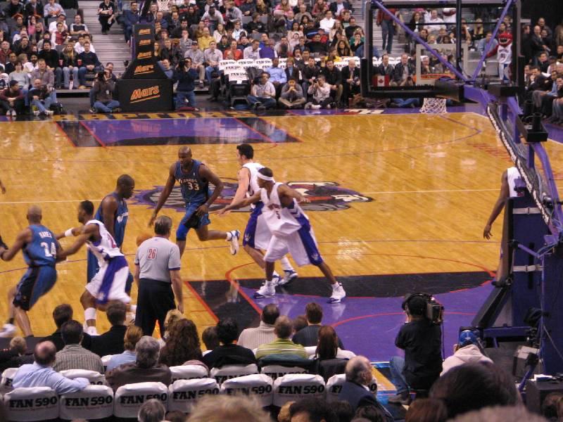 Raptors - 02.04.2005 032.jpg